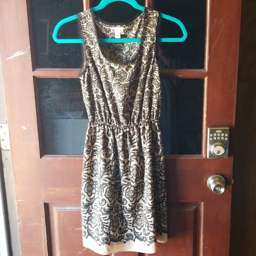 Very thin dress